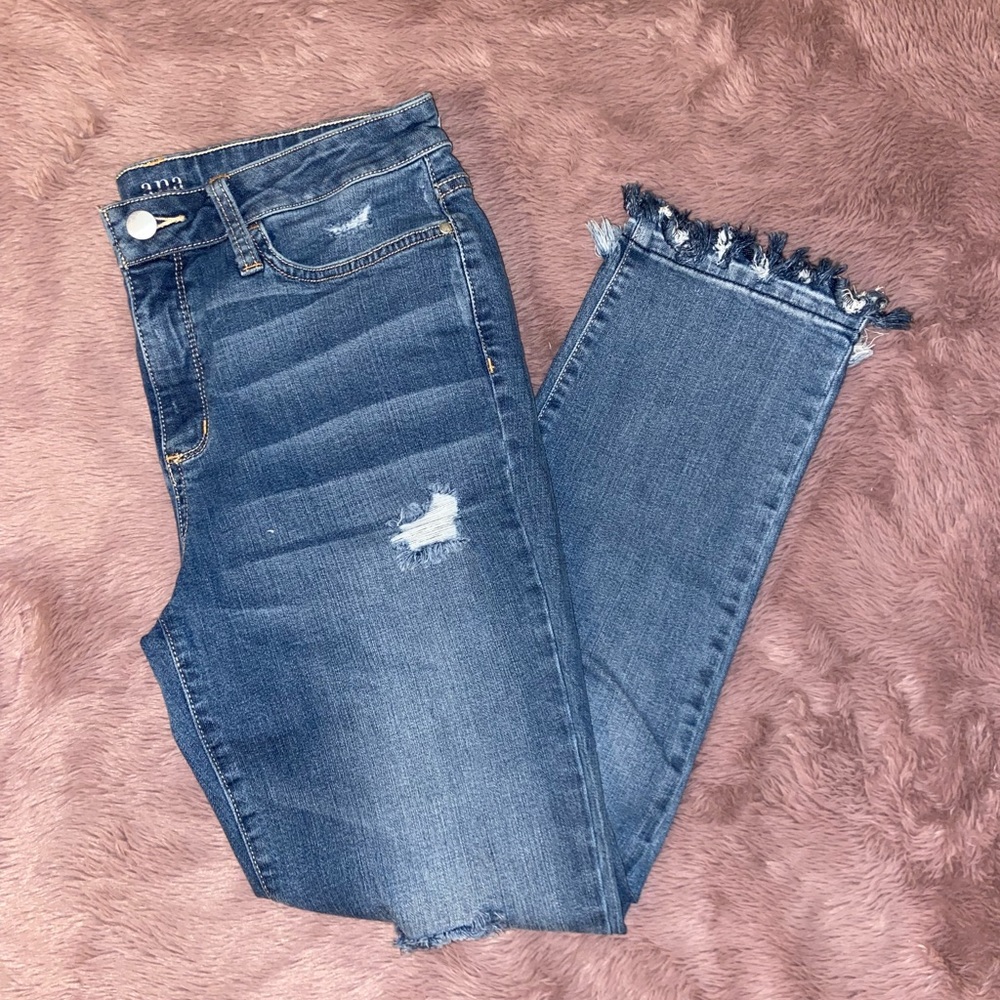 A.n.a jeans